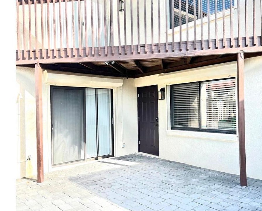 1st image of 3252 Sand Ct