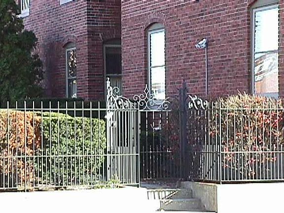 2nd image of 801 N Pennsylvania St