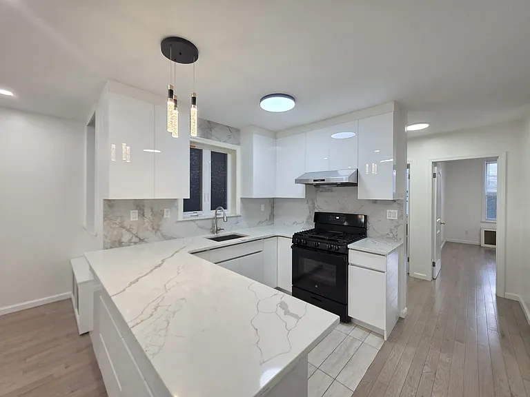 7318 12th Ave #1 — Photo 3