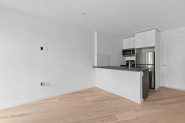 Rented by NY Space Finders Inc. | media 11