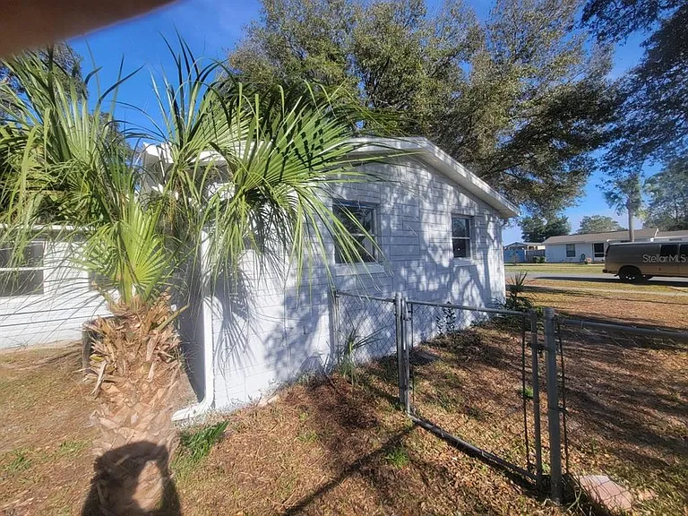 3775 SW 147th Lane Rd — Photo 13