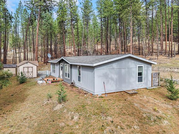 3rd image of 1477 College Ln #D