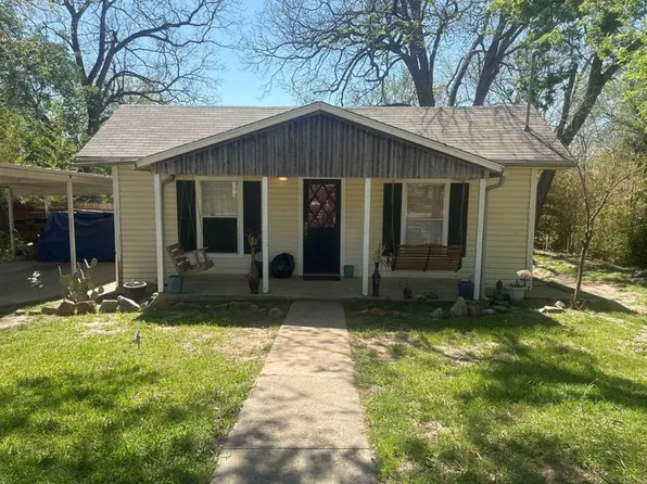 302 Soward Ave, Weatherford, TX 76086