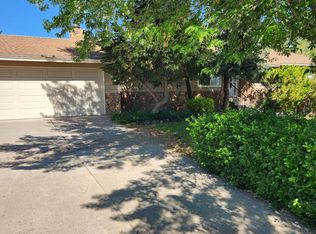 2305 Parkway Dr, Reno, NV 89502