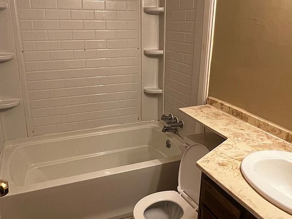 4th image of 3600 Western Ave #207A