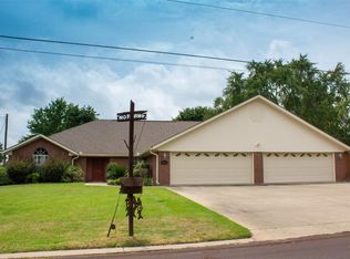 218 Locklear Ave, Longview, TX 75605