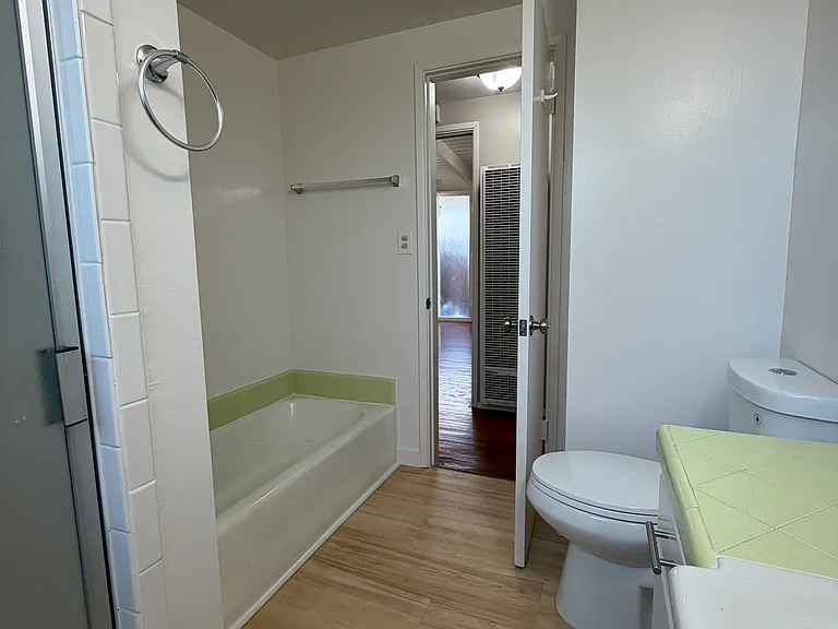 415 S Baldwin Ave #4 — Photo 14
