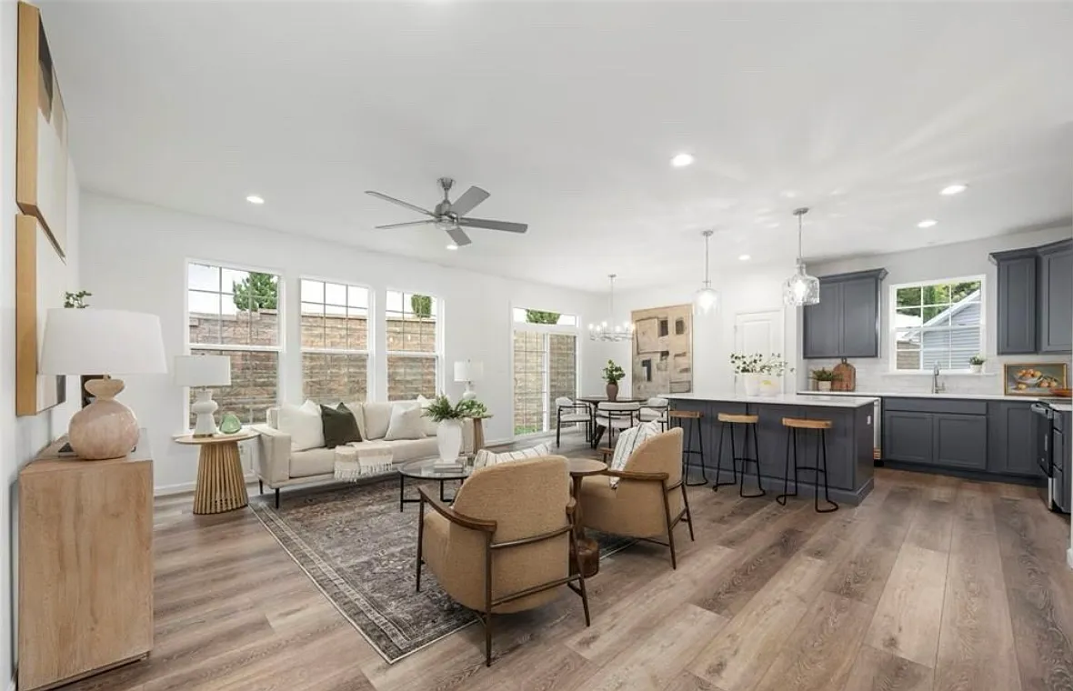 2 bed, 1302 sqft, $2,775 — Photo 3