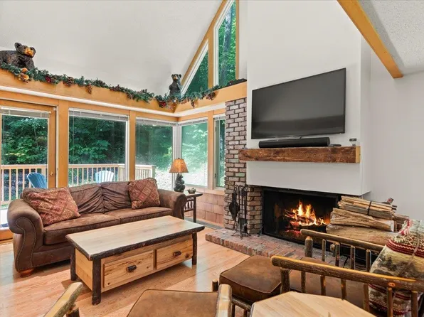 20 Maple Beech Road #20, Winhall, VT 05340