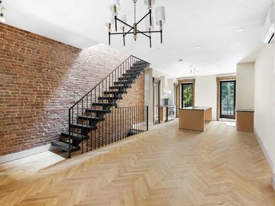 1122 Prospect Pl, Brooklyn, NY, 11213