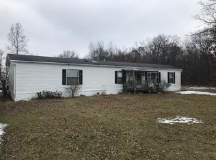 8860 W 200 N, Winamac, IN 46996