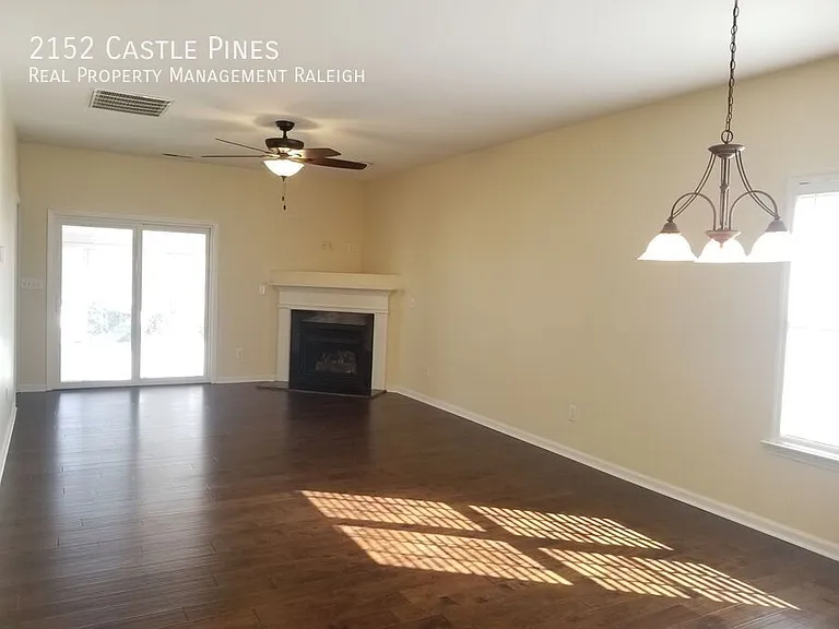 2152 Castle Pines Dr — Photo 5