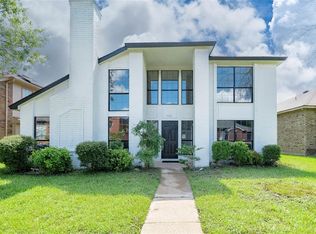 408 Long Shadow Ln, Mesquite, TX 75149
