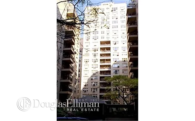 Sold by Douglas Elliman | media 15