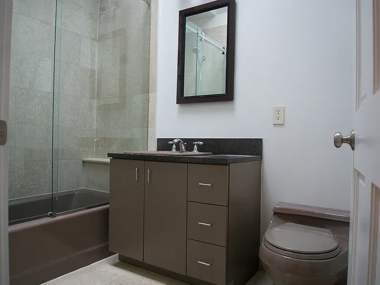 24 Forest Ave #24U — Photo 13