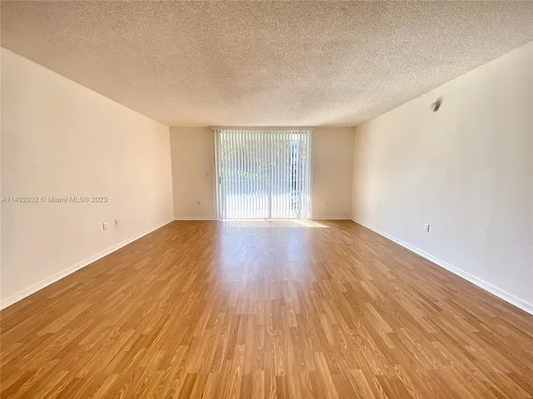 1470 NE 125th Ter APT 205, North Miami, FL 33161