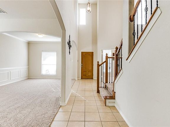 4th image of 11474 Beeville Dr