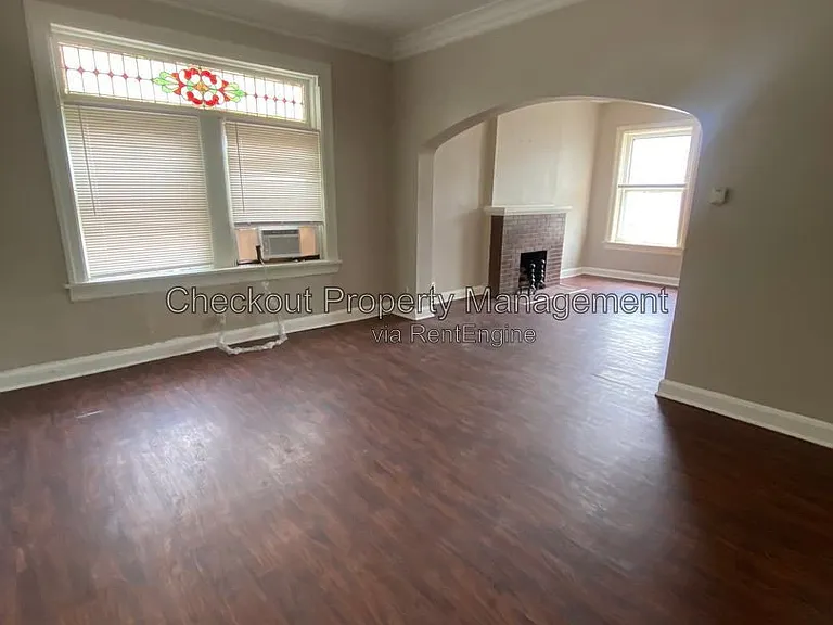 5967 Cates Ave — Photo 5