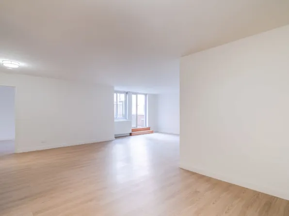 730 Columbus Avenue image 26 of 61