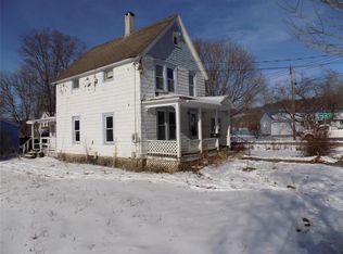 7 Franklin St, Oxford, NY 13830