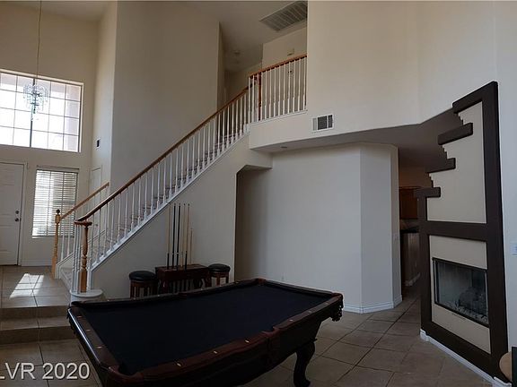 3rd image of 1258 Silver Knoll Ave