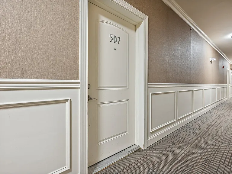5808 Washington St #507 — Photo 3