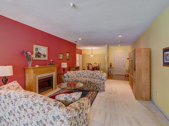 5th image of 4942 N Sherman Ave Unit A