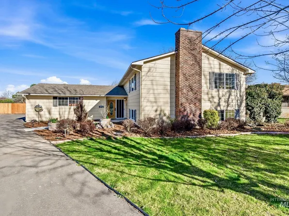 2072 S Crystal Way, Boise, ID 83706