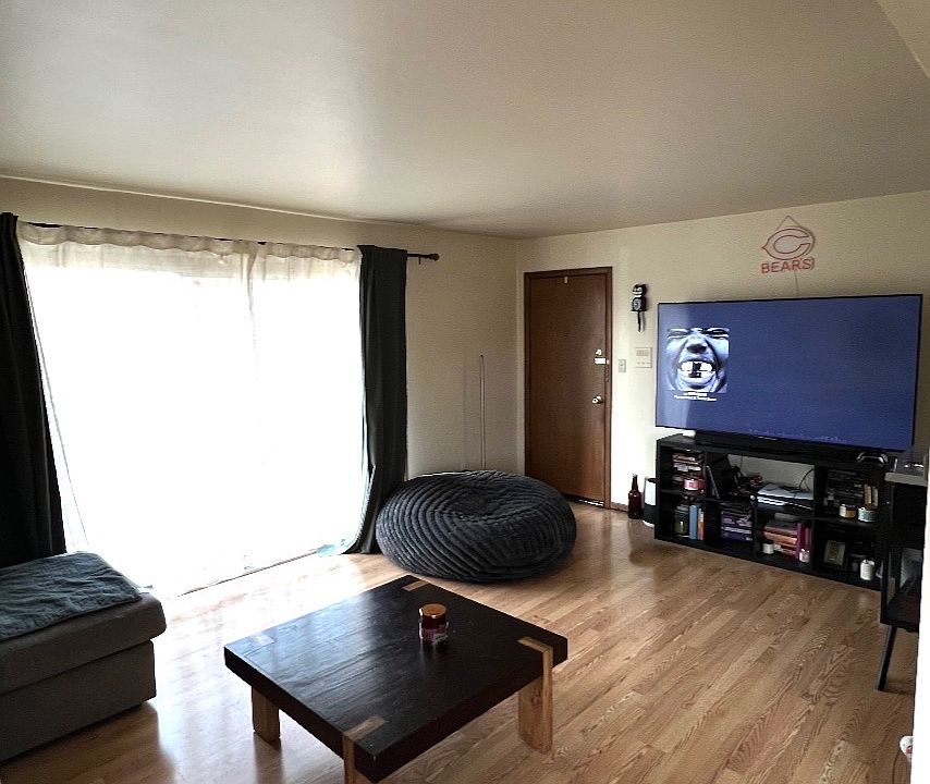 2nd image of 6400 S Narragansett Ave #2A