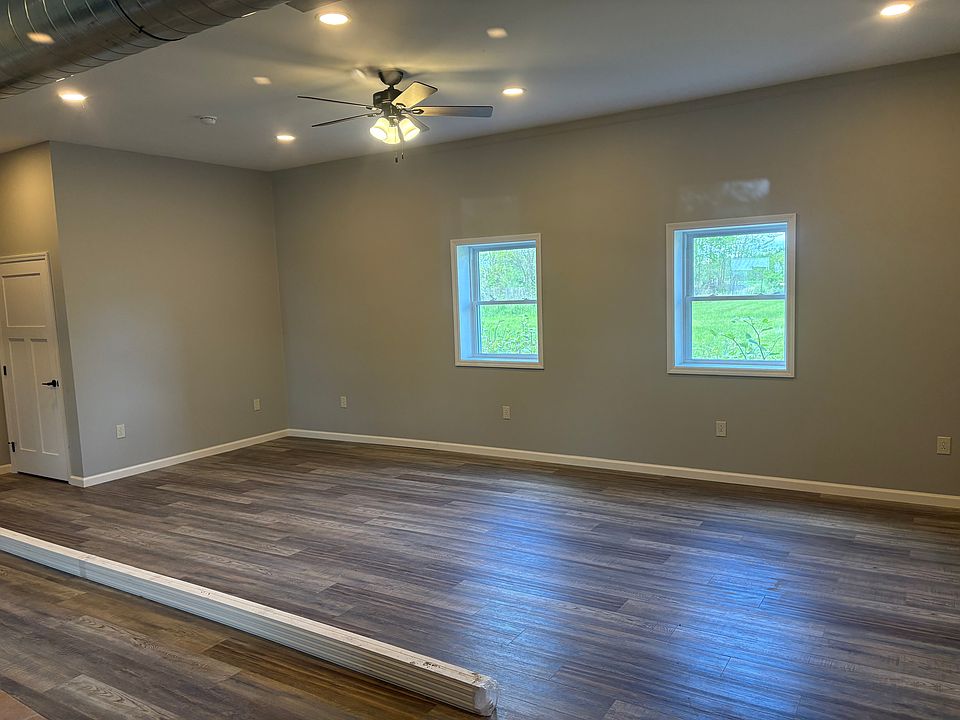 1st image of 6217 Herrickville Rd