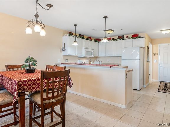 5th image of 305 Highland Shores Dr #3D