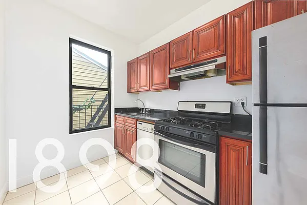 Rented by A&E Real Estate Management | media 13