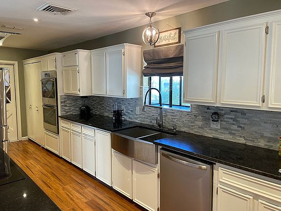 5th image of 10721 Timbergrove Ln