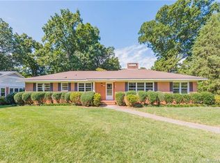 6014 Deveron Dr, Charlotte, NC 28211