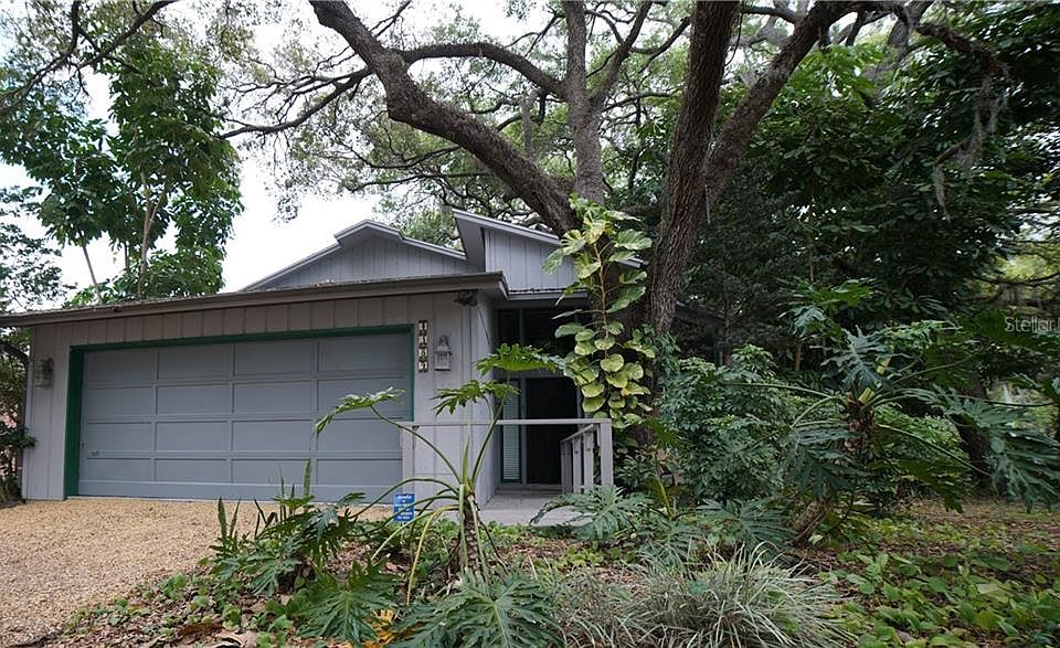 1st image of 4389 Iola Dr