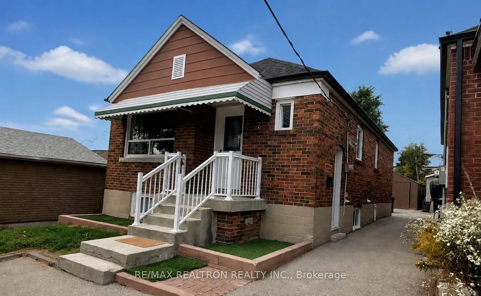 2 bed, $2,425 — Photo 4