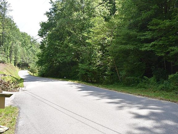 2nd image of 0 Hidden Valley Rd Lot Tr3