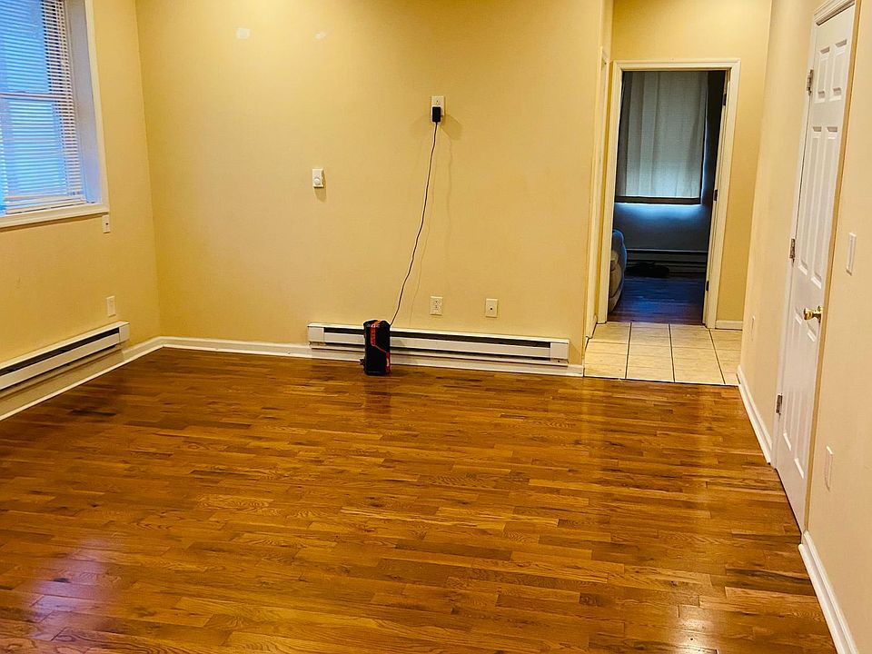 1st image of 4924 N 13th St Floor 1