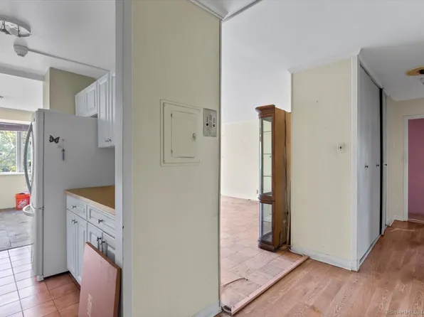 100 York Street #6-O, New Haven, CT 06511