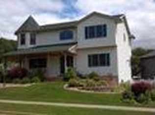 224 Larkspur Ln W, Onalaska, WI 54650