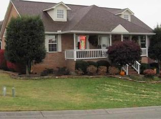 2355 Rosemeade Dr, Morristown, TN 37814