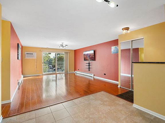 5th image of 5510 Lincoln Ave Unit 301