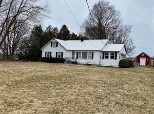 6943 W Carter Rd, Westmoreland, NY 13440