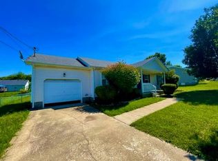 426 Pacific Ave, Oak Grove, KY 42262