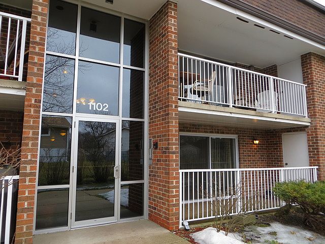 1st image of 1102 Mercury Dr Unit 1B