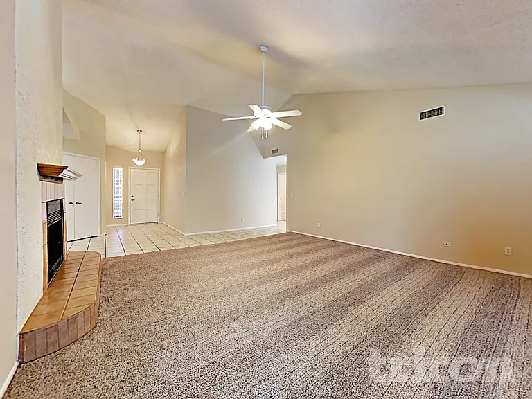 7127 W McRae Way — Photo 3