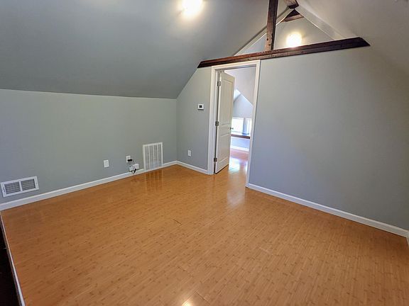 4th image of 4722 Avery St Unit 3