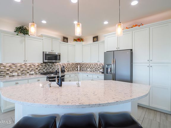 5th image of 5098 N SONORA Court