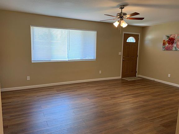 4th image of 5910 Cohn Ave