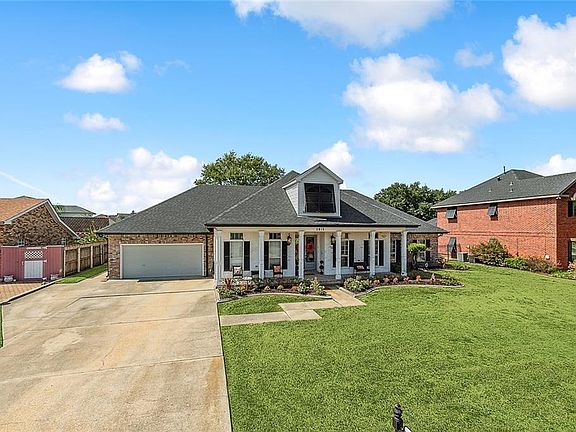 2nd image of 3812 Lake Catherine Dr